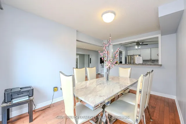 Additional image 17 of 622 Lumberton Cres