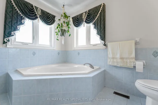 Additional image 15 of 77 Loons Call Cres