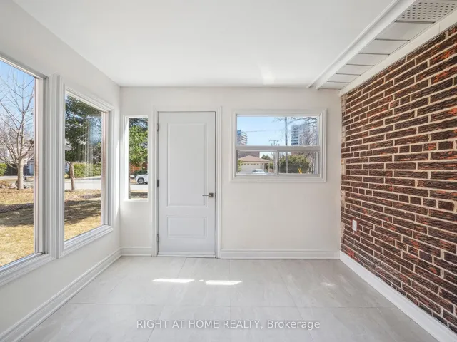 Additional image 3 of 2 Kempsell Cres