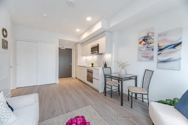 Additional image 13 of 8 Cumberland St Unit 1401