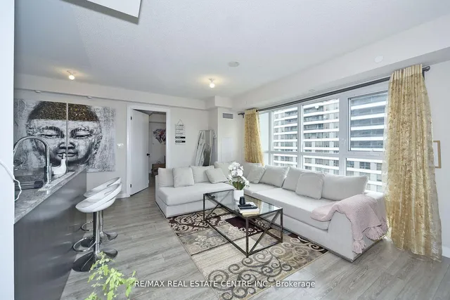 Additional image 14 of 2152 Lawrence Ave Unit 808