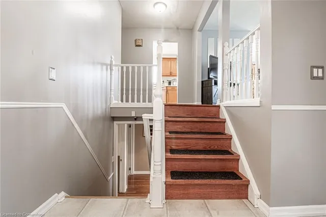 Additional image 17 of 700 Woodview Rd