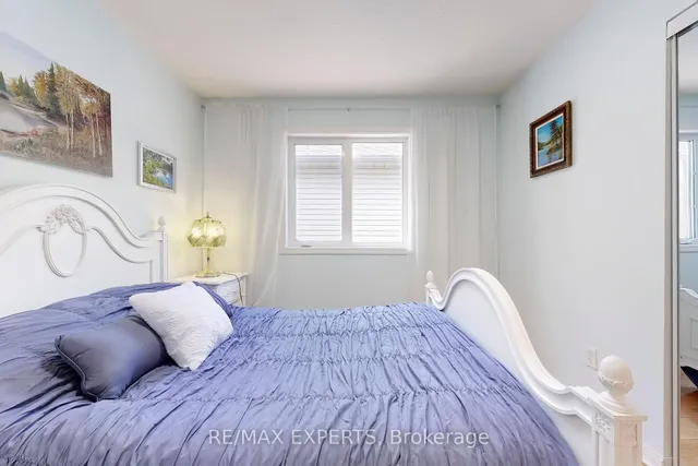 Additional image 42 of 84 Piperbrook Cres