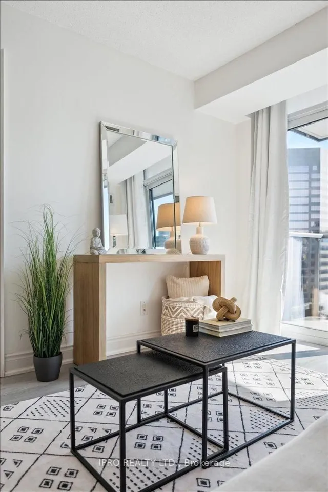 Additional image 18 of 15 Greenview Ave Unit 1514