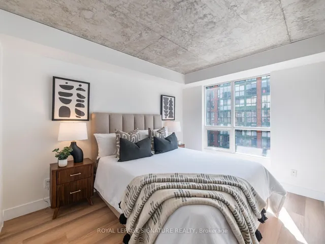 Additional image 30 of 800 King St Unit 609