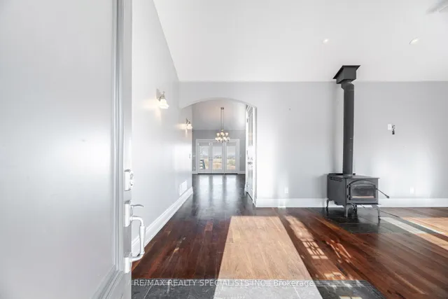 Additional image 6 of 1219 17 Sideroad Rd