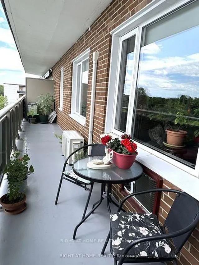 Additional image 21 of 346 The West Mall N/A Unit 603