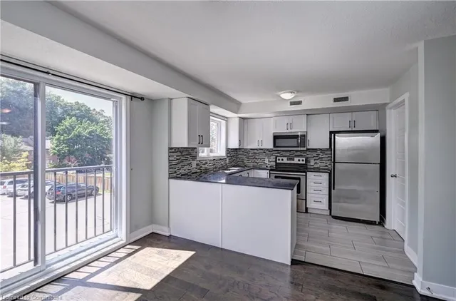 Additional image 3 of 190 Century Hill Dr Unit A4