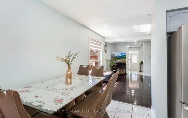 Additional image 16 of 63 Feather Reed Way