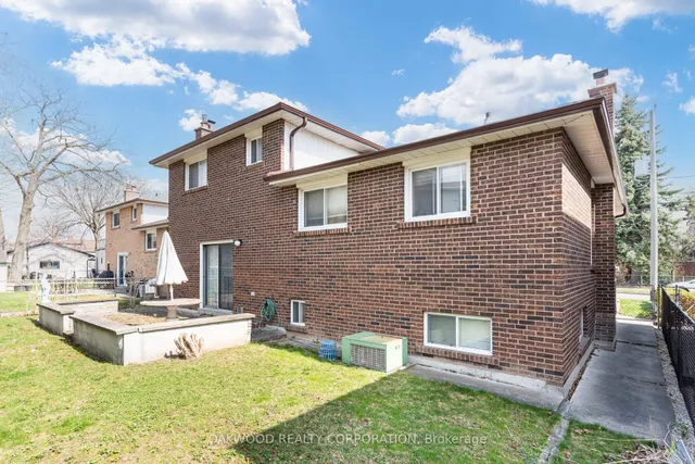 Additional image 47 of 74 WHITFIELD Ave