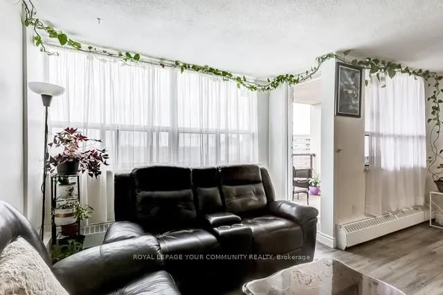 Additional image 8 of 451 The West Mall Dr Unit 1410