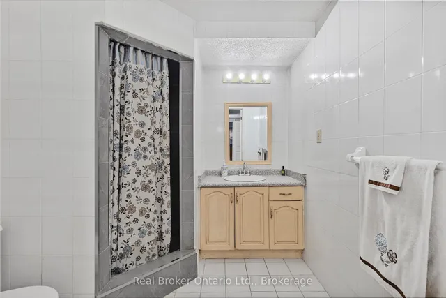 Additional image 29 of 266 Sumach Dr