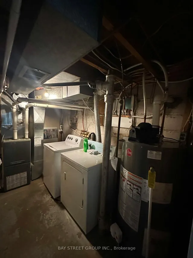 Additional image 36 of 85 Glenmount Ave