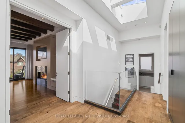 Additional image 22 of 64 Bannockburn Ave