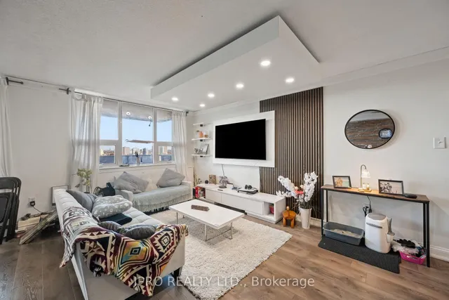 Additional image 10 of 15 La Rose Ave Unit 1510