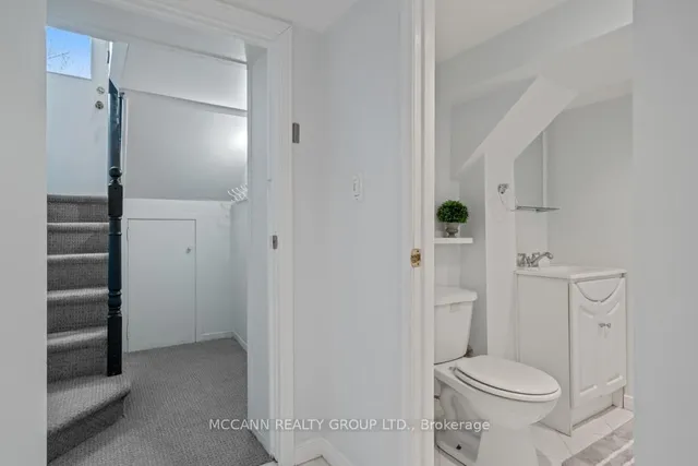 Additional image 36 of 168 Roslin Ave