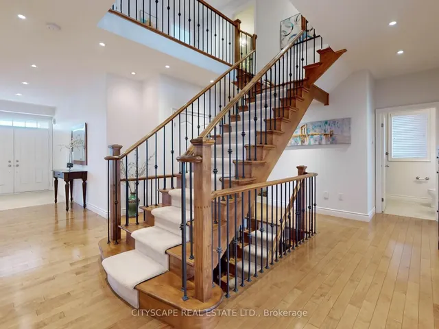 Additional image 16 of 93 Tremaine Dr