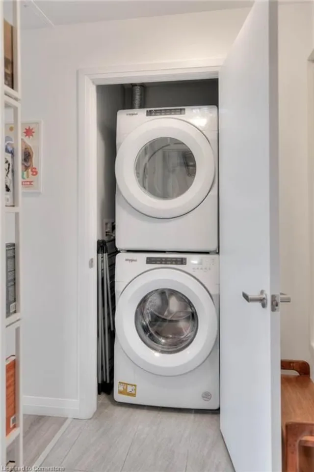 Additional image 4 of 60 Charles St Unit 2608