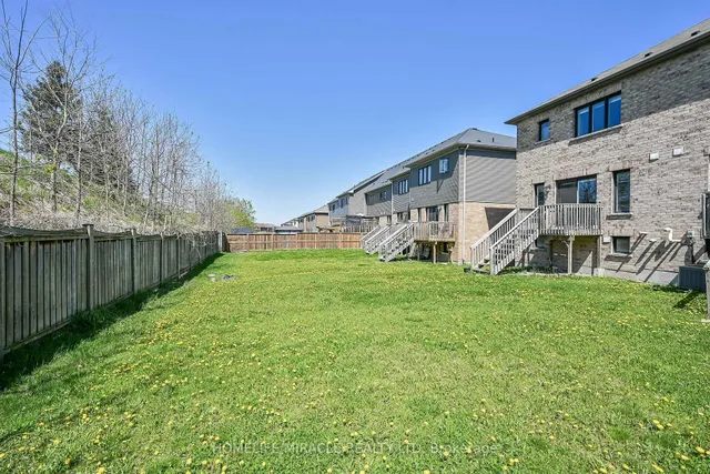 Additional image 18 of 66 Crafter Cres