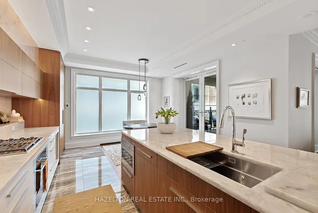 Additional image 8 of 1 St Thomas St Unit 7D