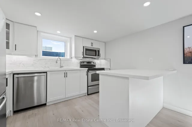 Additional image 27 of 1180 Union St