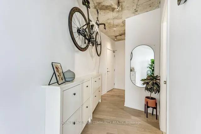 Additional image 5 of 318 King St Unit 907