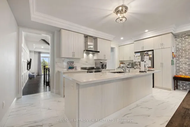 Additional image 11 of 499 Dundas St