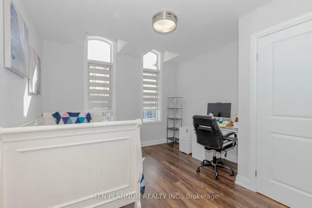 Additional image 31 of 126 Pondcliffe Dr