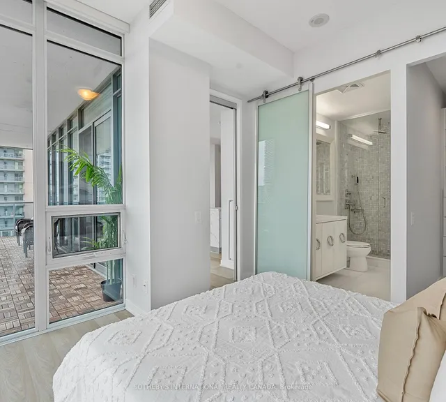 Additional image 14 of 88 Park Lawn Rd Unit 608