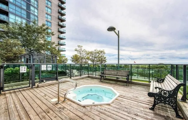 Additional image 30 of 219 Fort York Blvd Unit 2205