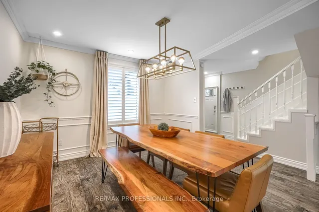 Additional image 9 of 623 Dupont St