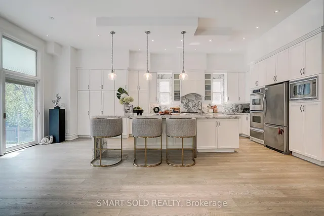 Additional image 13 of 677 Woburn Ave