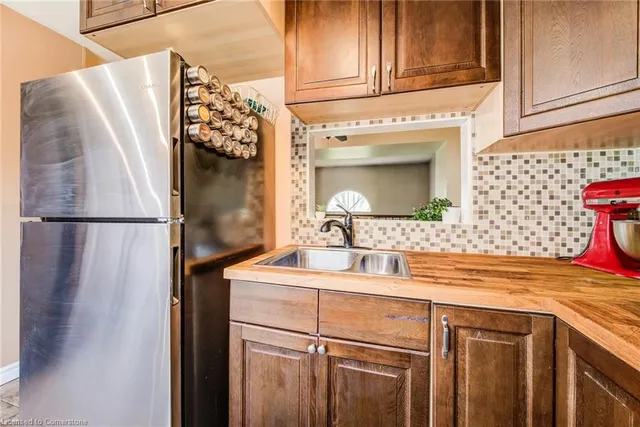 Additional image 22 of 111 Traynor Ave Unit 26