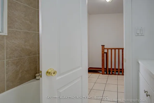 Additional image 12 of 184 Scott Rd