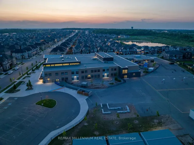 Additional image 49 of 3461 Mosley Gate