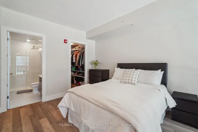 Additional image 21 of 5260 Dundas St Unit C204