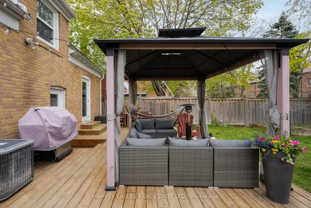 Additional image 35 of 89 Charleswood Dr