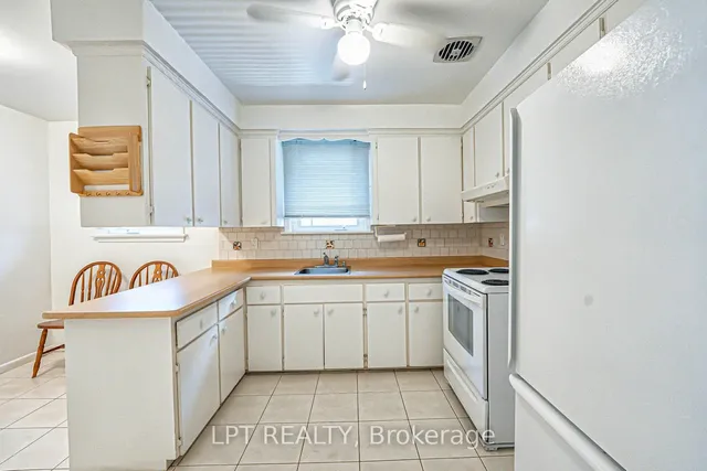 Additional image 13 of 22 Independence Dr