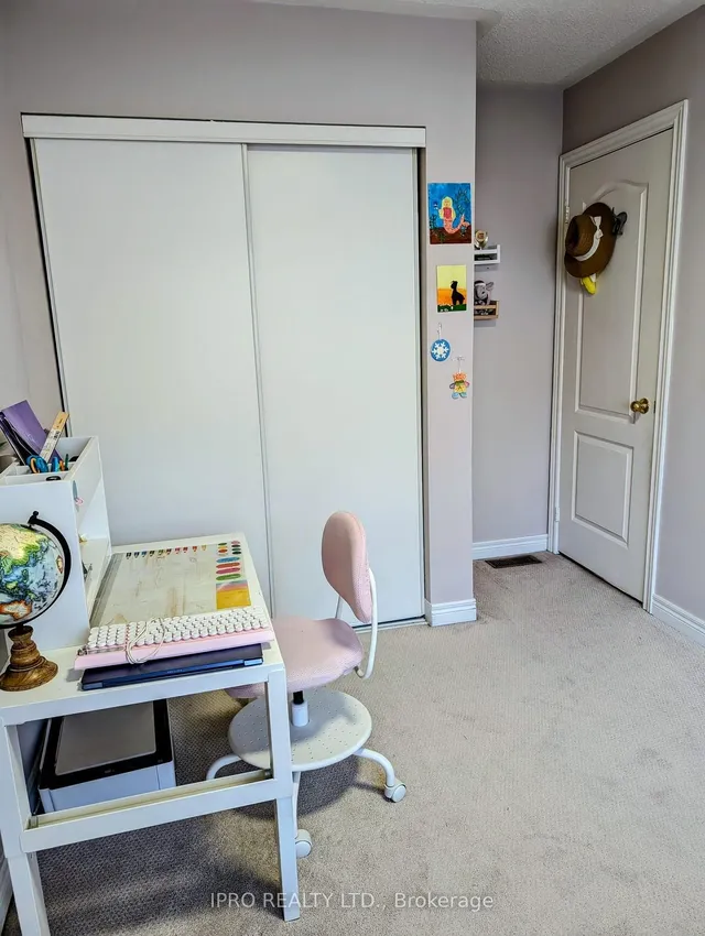 Additional image 22 of 7284 Bellshire Gate Unit 37