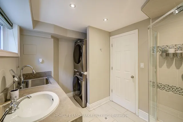 Additional image 33 of 2207 Elmhurst Ave