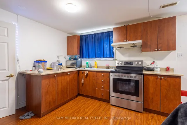 Additional image 31 of 12 Homeview Rd