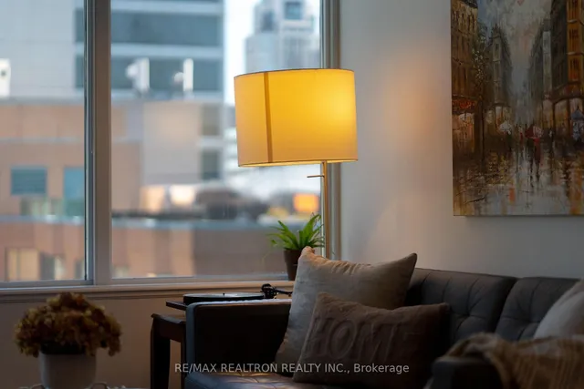 Additional image 11 of 1 Bedford Rd Unit 818