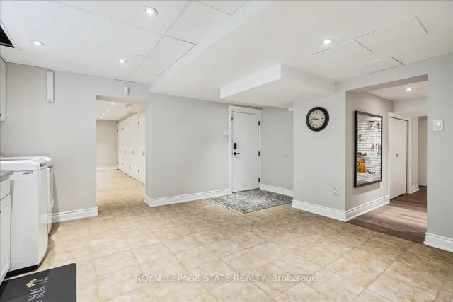 Additional image 37 of 10 Azalea Crt