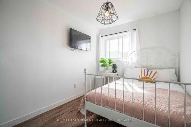 Additional image 20 of 1190 Upper Ottawa St Unit 11