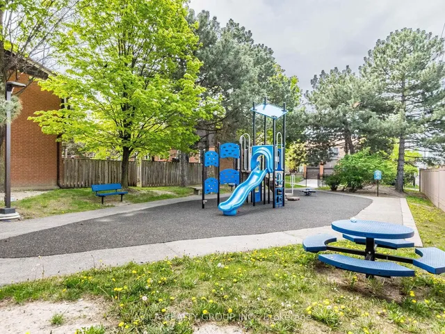 Additional image 33 of 750 Burnhamthorpe Rd Unit 31