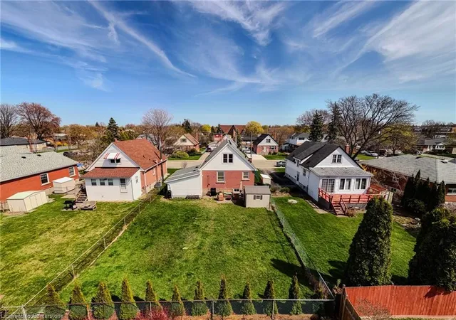 Additional image 22 of 120 Howard Ave