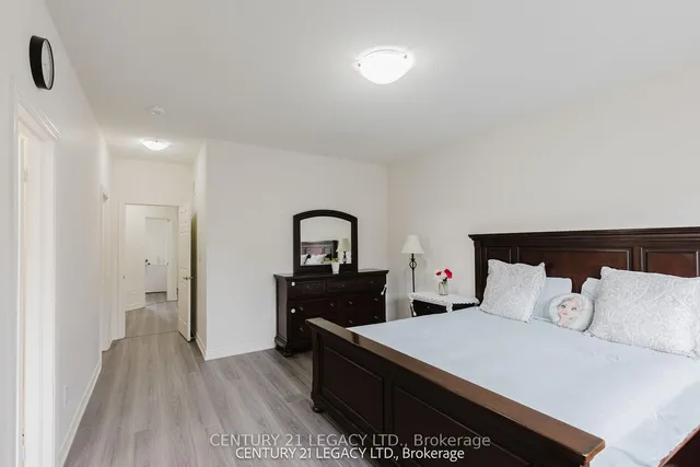 Additional image 32 of 180 Agro St