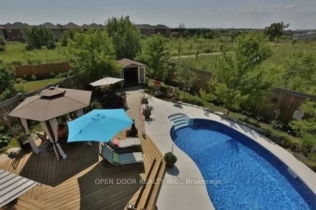 Additional image 42 of 221 Bussel Cres