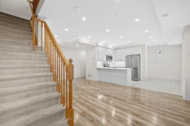 Additional image 29 of 383 Dundas St Unit 51