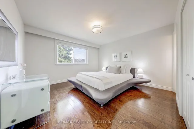 Additional image 25 of 55 Tollerton Ave